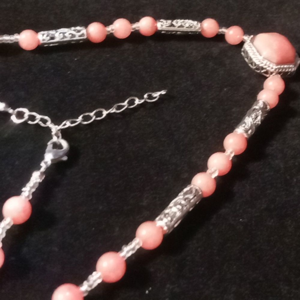 Carolina polack elegant Pink rodonite Necklace 22+2 excellent condition.